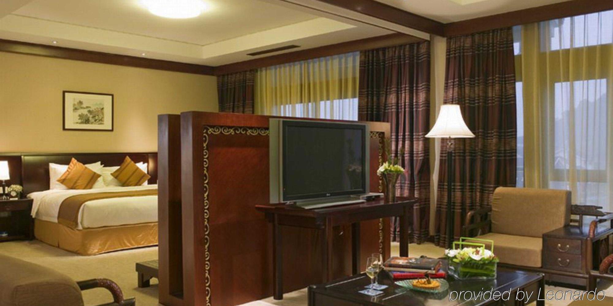 Crowne Plaza Hangzhou Xanadu Resort Room photo