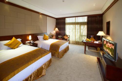 Crowne Plaza Hangzhou Xanadu Resort Room photo