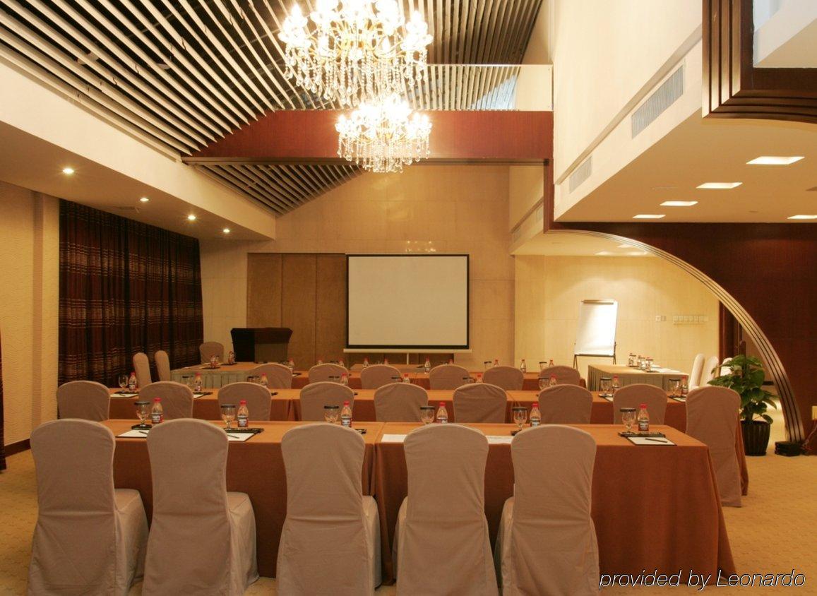 Crowne Plaza Hangzhou Xanadu Resort Facilities photo