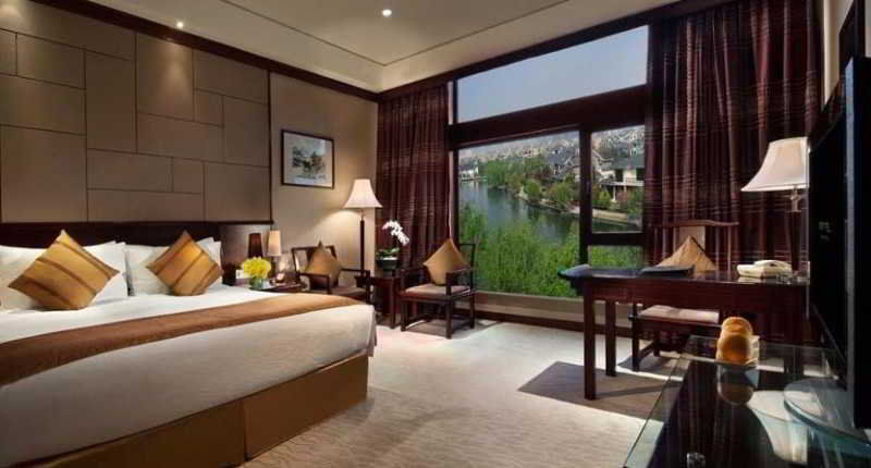 Crowne Plaza Hangzhou Xanadu Resort Exterior photo