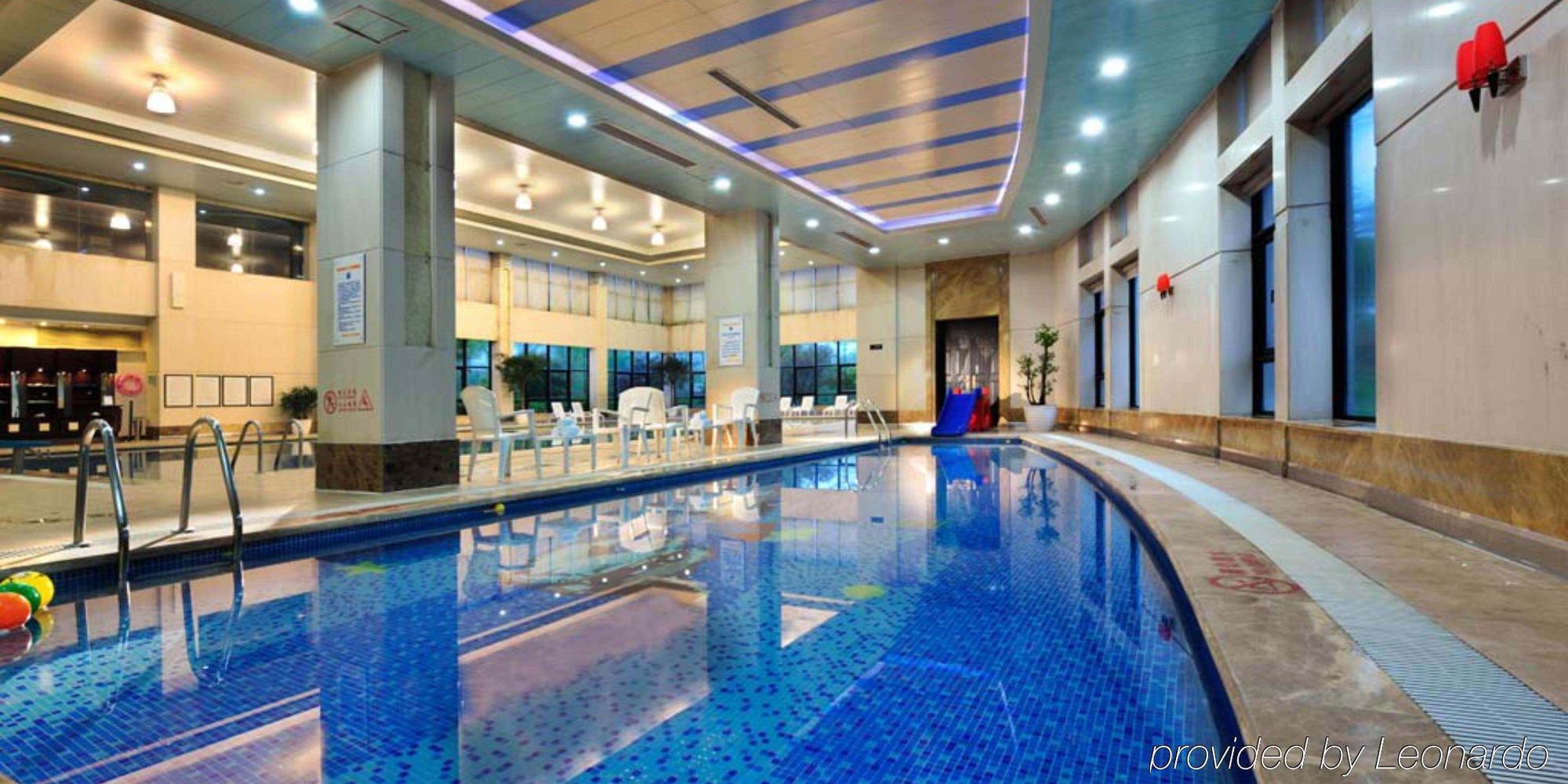 Crowne Plaza Hangzhou Xanadu Resort Exterior photo