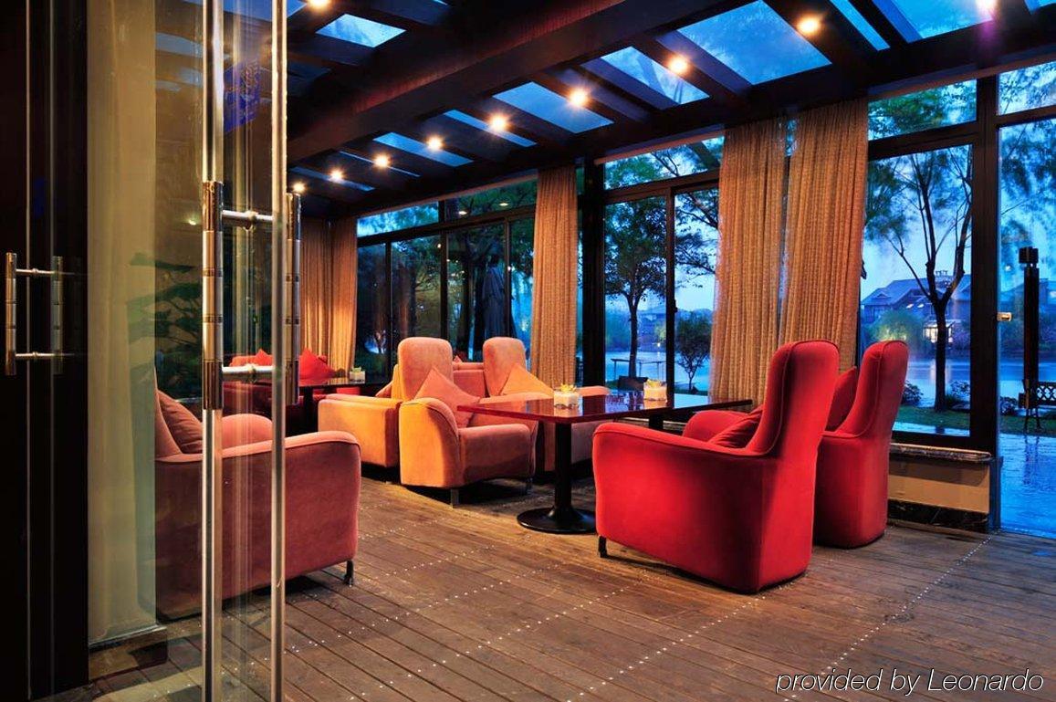 Crowne Plaza Hangzhou Xanadu Resort Exterior photo